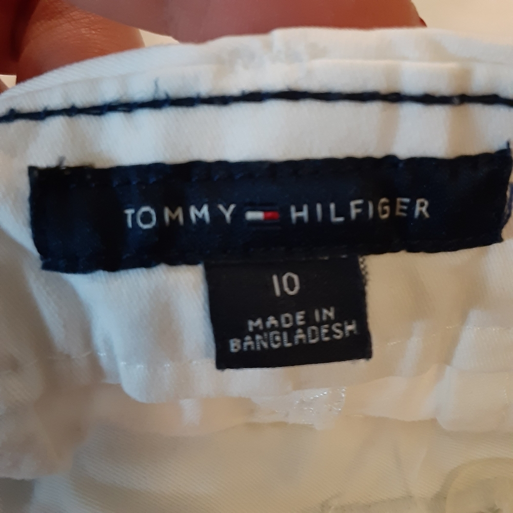 Tommy Hilfiger White Shorts - Picture 3 of 4